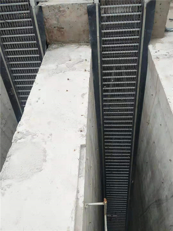 格柵機_副本.jpg