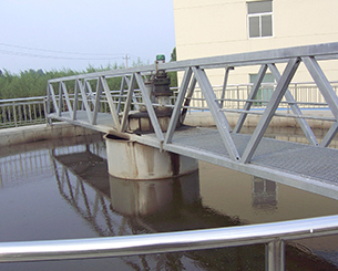 刮泥機(jī)